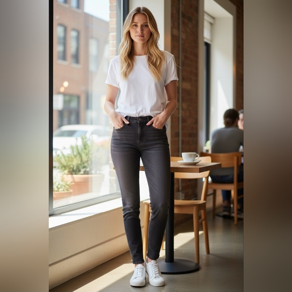 Michael Kors Denim - DESIGNER Michael Kors Black 🖤 Skinny Jeans